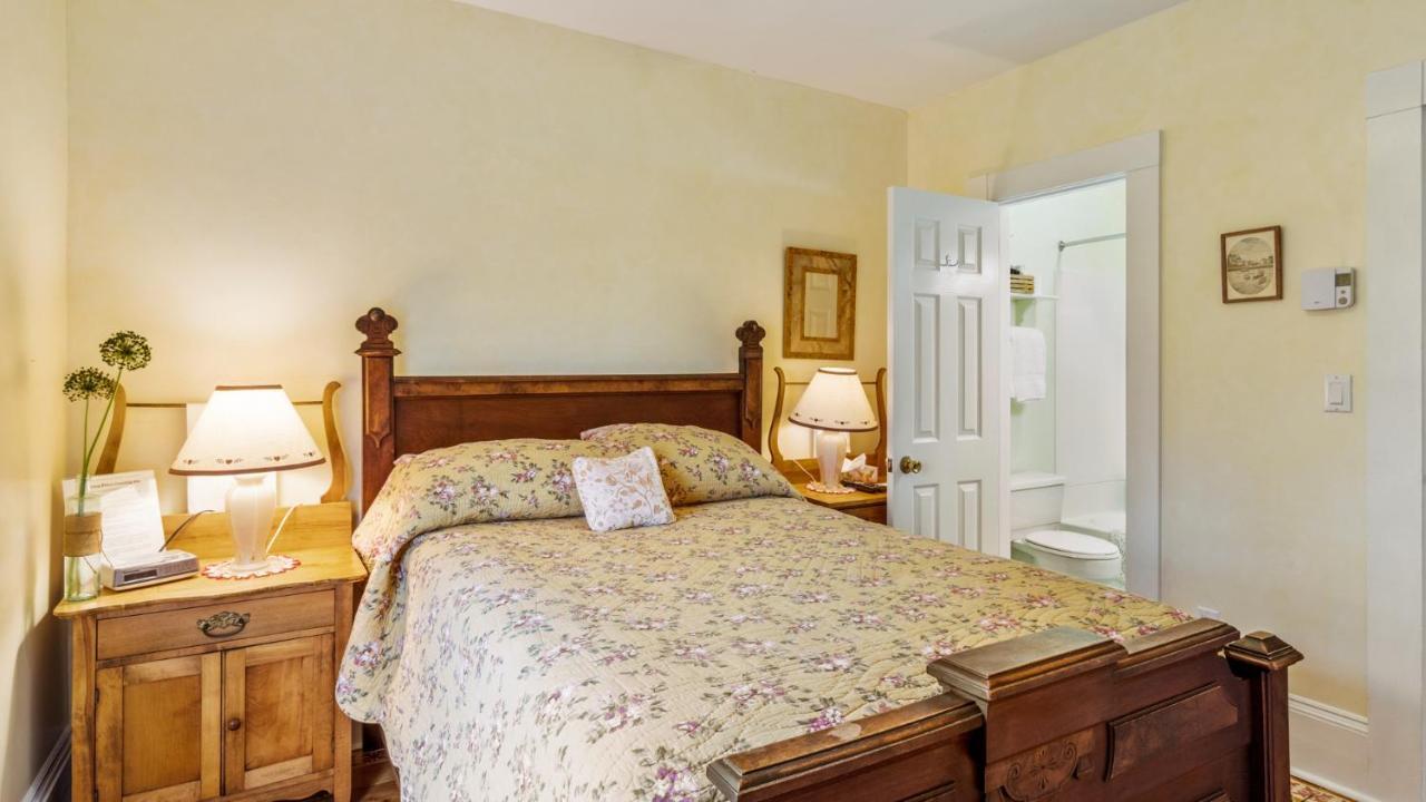Bayview Pines Country Inn B&B Mahone Bay Exteriér fotografie