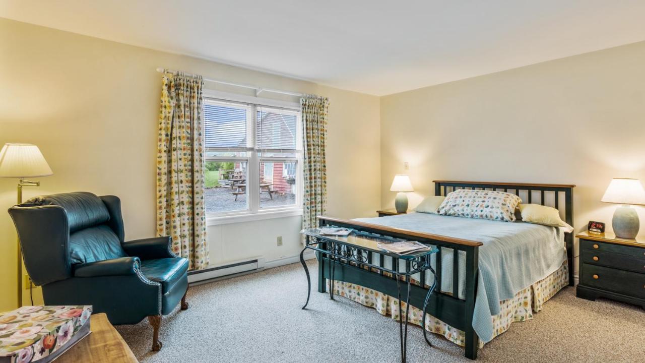 Bayview Pines Country Inn B&B Mahone Bay Exteriér fotografie