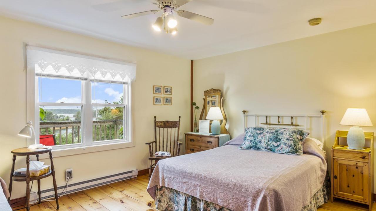 Bayview Pines Country Inn B&B Mahone Bay Exteriér fotografie