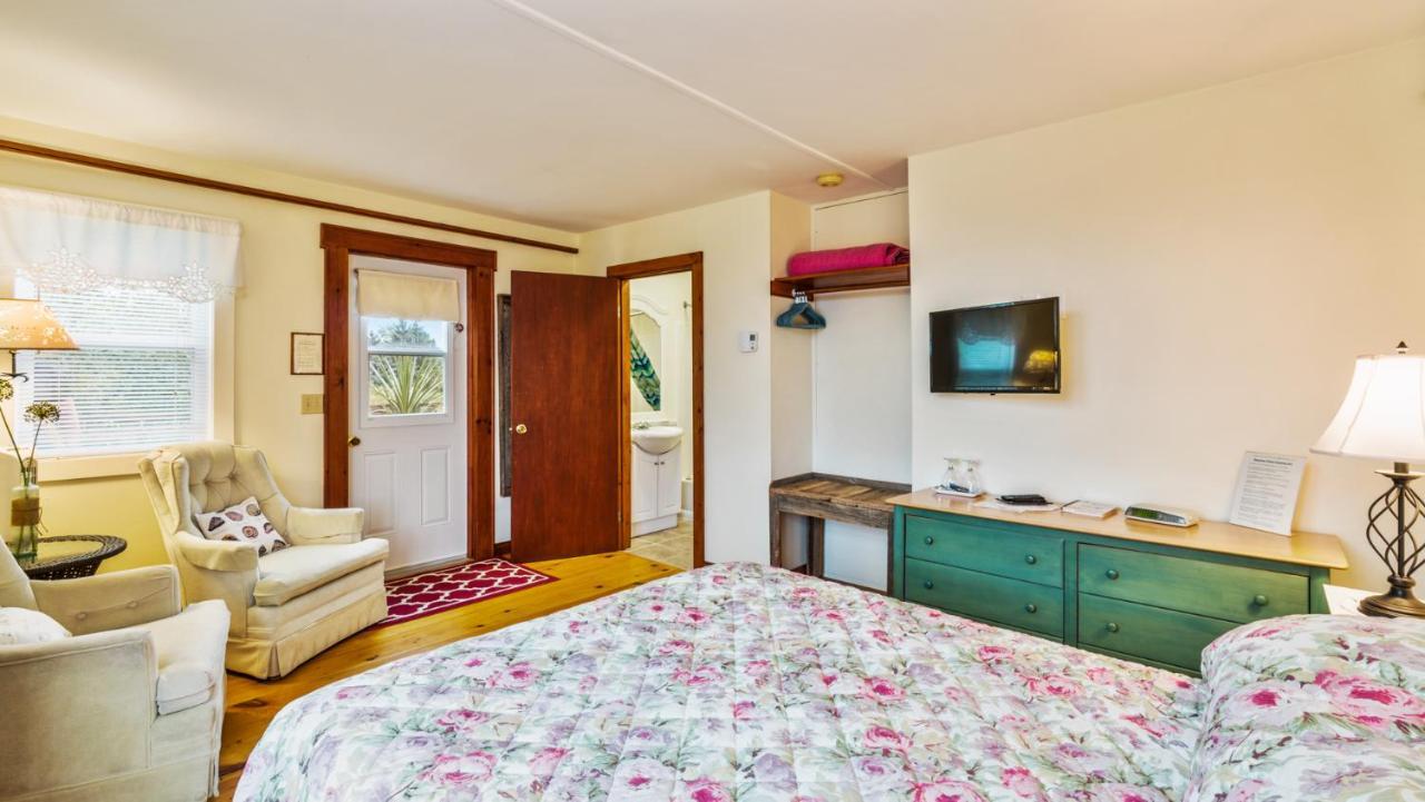 Bayview Pines Country Inn B&B Mahone Bay Exteriér fotografie