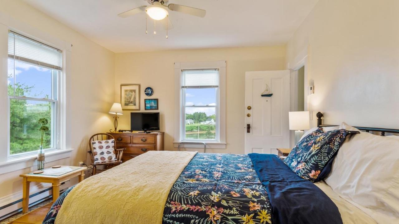 Bayview Pines Country Inn B&B Mahone Bay Exteriér fotografie