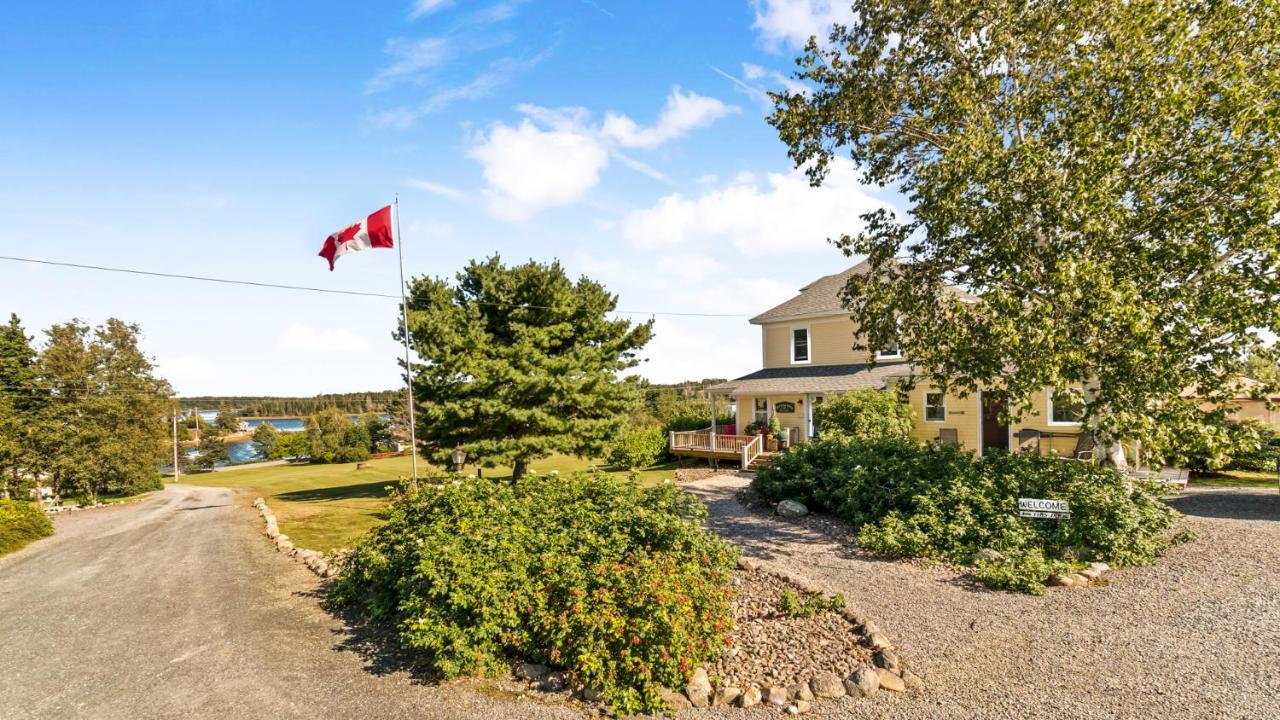 Bayview Pines Country Inn B&B Mahone Bay Exteriér fotografie