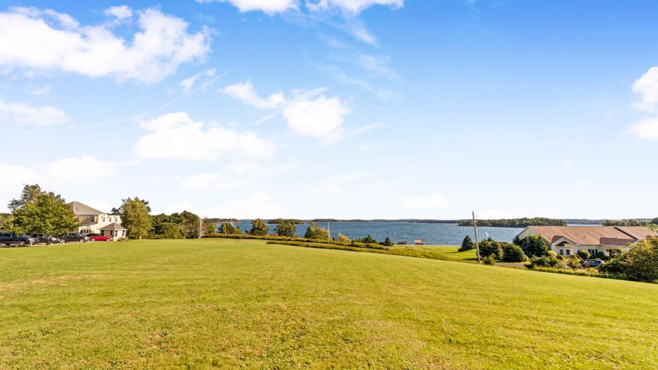 Bayview Pines Country Inn B&B Mahone Bay Exteriér fotografie