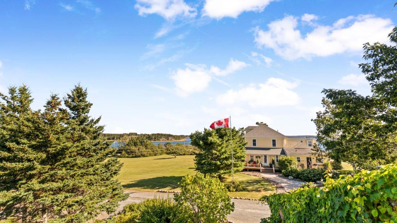 Bayview Pines Country Inn B&B Mahone Bay Exteriér fotografie